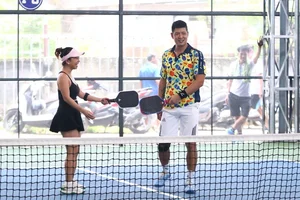 Nguoi Lao Dong Newspaper Pickleball Tournament: Binh Minh Advances, Minh Hang Exits - image 9