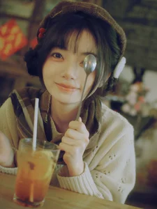 YiTuYu Art Language Vol.9680: Featuring Model Lu Lu - image 1