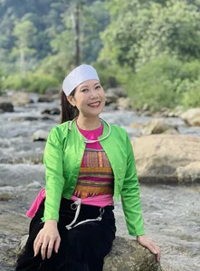 Meritorious Artist Thu Huong Reflects on Her Iconic Comedy Career - image 7