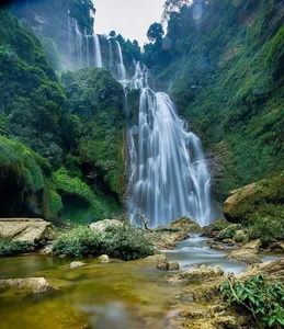 Discover the Stunning 15-Tier Waterfall Just 200km from Hanoi - image 1