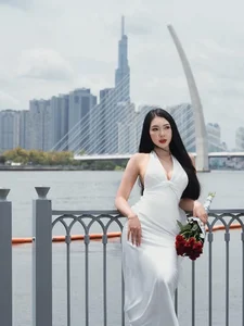 Miss Vietnam 2024 Contestants Showcase Bold and Daring Fashion Trends - image 1
