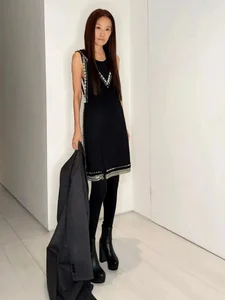 Ageless Icon Vera Wang Celebrates Birthday with Youthful Vitality - image 28