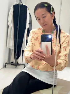 Ageless Icon Vera Wang Celebrates Birthday with Youthful Vitality - image 6