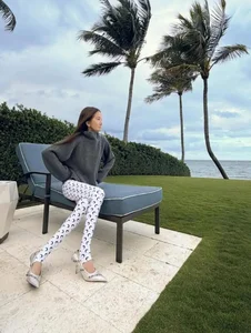 Ageless Icon Vera Wang Celebrates Birthday with Youthful Vitality - image 8