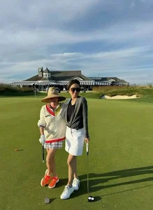 Ageless Icon Vera Wang Celebrates Birthday with Youthful Vitality - image 2