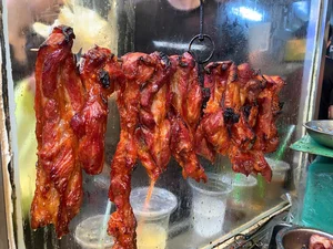 Roasted Pork and Duck Sell Out for Hungry Ghost Festival - image 2