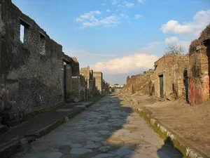 The Mystery of the Pompeii Curse: Why Thieves Are Returning Stolen Artifacts - image 6
