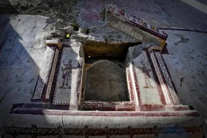 The Mystery of the Pompeii Curse: Why Thieves Are Returning Stolen Artifacts - image 1