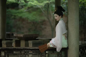 YiTuYu Art Language Vol.10483: Exploring the Ethereal Beauty of Qi E Rong Rong - image 3