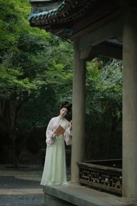 YiTuYu Art Language Vol.10483: Exploring the Ethereal Beauty of Qi E Rong Rong - image 19