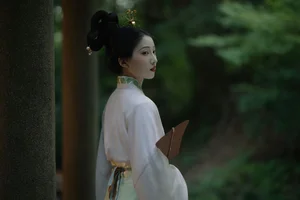 YiTuYu Art Language Vol.10483: Exploring the Ethereal Beauty of Qi E Rong Rong - image 36