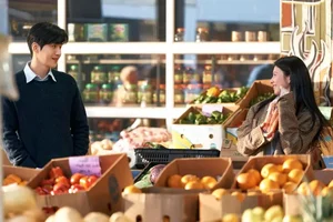 Kim Seon Ho and Go Youn Jung Spark Chemistry in New K-Drama 'Can This Love Be Translated?' - image 5
