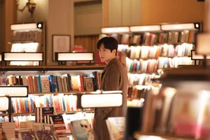 Kim Seon Ho and Go Youn Jung Spark Chemistry in New K-Drama 'Can This Love Be Translated?' - image 2