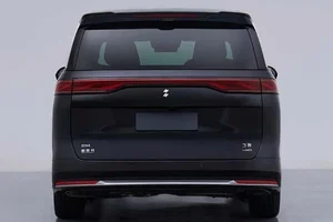 Linghui M9 2026 Launch: The Service-Oriented MPV Version of BYD M9 - image 5