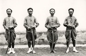 Daily Life in Northern Vietnam: Rare Photos from 100 Years Ago - image 2