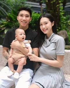 Footballer Doan Van Hau Officially Reveals His Son's Face to the Public - image 7
