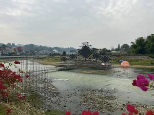 Cao Bang's Unique Stream-Side Countdown Stage Sparks Online Debate - image 7