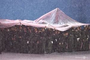 Military Parade Rehearsal under Rain: Vietnam, China, and International Troops Train Jointly - image 4