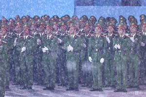 Military Parade Rehearsal under Rain: Vietnam, China, and International Troops Train Jointly - image 2