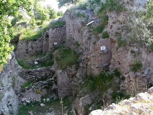Archaeology Reveals Fascinating Secrets About Ancient Drinking Habits and Alcohol Production - image 6