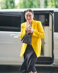 Style Icon: A Detailed Look at the Jacket Collection of Thailand's Prime Minister - image 9