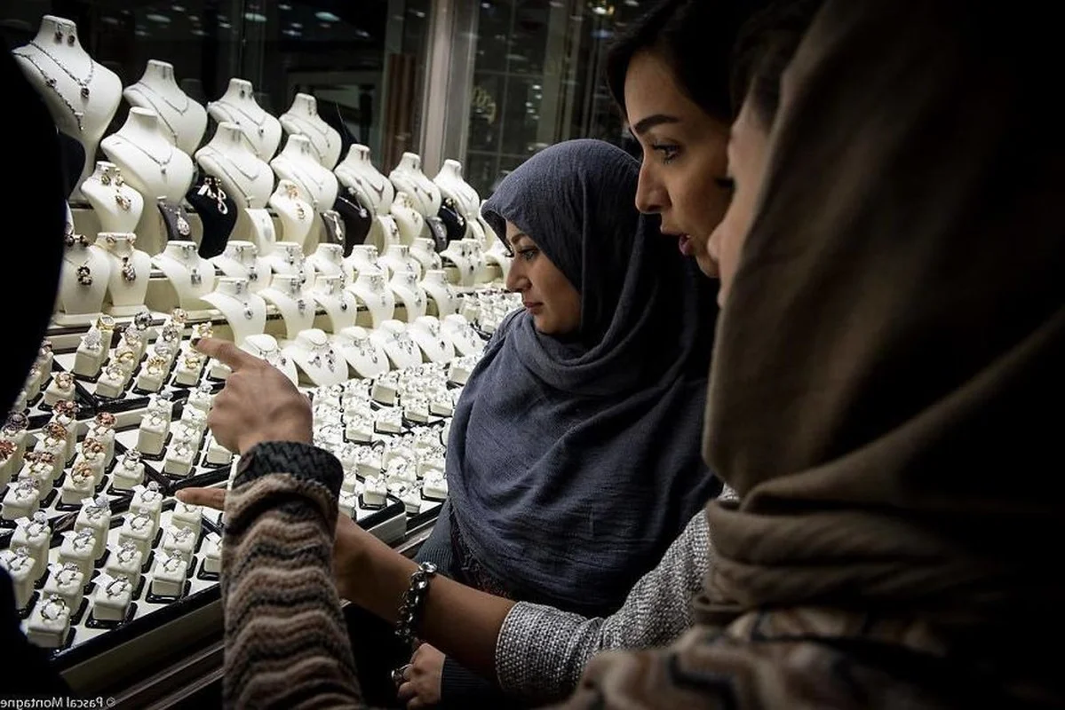 Vintage Iran: A Captivating Glimpse into Everyday Life Decades Ago