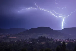 Unlocking the Mystery: Why Purple Light Appears in Forests During Thunderstorms - image 8