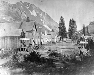 Thousands of 19th-Century Artifacts Discovered in Historic US Mining Town - image 0
