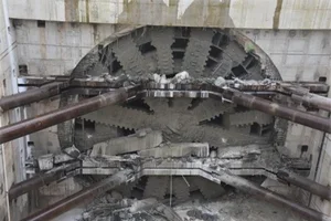 Engineering Marvels: Top 10 Giant Machines That Redefine Human Capability - image 4