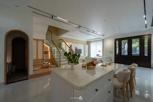 Healing Sunlit Home: A Warm Haven Designed for Kitchen Lovers and Cozy Family Dinners - image 7