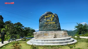 Landslide Damages Iconic Heaven's Gate Landmark in Thanh Hoa Border District - image 6