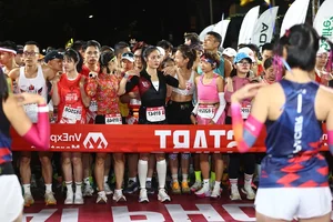 Hua Thuan Long and Nong Chang Win VnExpress Marathon 2024 - image 1