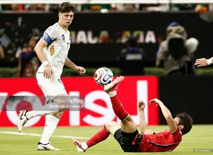 Son Heung-min Leads South Korea to Thrilling Comeback Victory Against Czech Republic - image 15