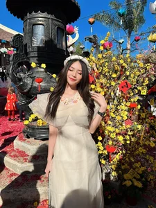 Where Is the Famous Saigon Hot Girl with the Unique Name Now? - image 11