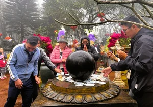 The Sacred Stone of Nua Mountain: A Spiritual Journey for Tourists - image 7