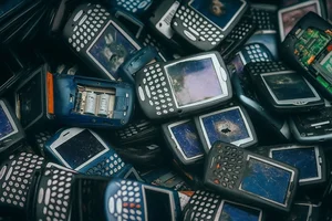 The Rise and Fall of BlackBerry: From Market Leader to Obscurity - image 7