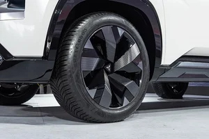 Mitsubishi Destinator: The Commercial Version of DST Concept Set for Official Launch - image 6