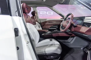 Mitsubishi Destinator: The Commercial Version of DST Concept Set for Official Launch - image 7