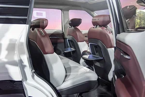 Mitsubishi Destinator: The Commercial Version of DST Concept Set for Official Launch - image 4