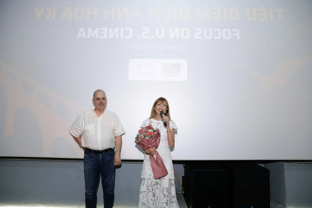 Meeting American Film Star Jane Seymour at DANAFF IV