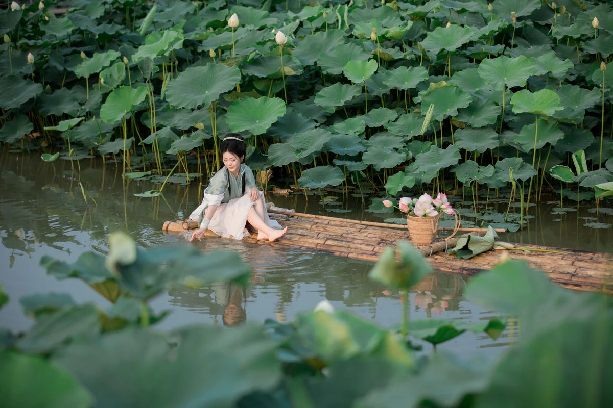Art Language Vol.7180: Artistic Portraits of Xiao Shu Pian Er by YiTuYu