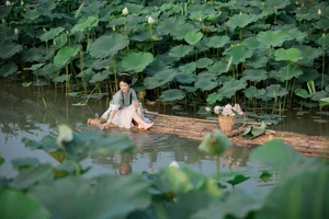 Art Language Vol.7180: Artistic Portraits of Xiao Shu Pian Er by YiTuYu - image 0
