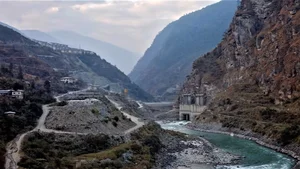 Bhutan Leads the Crypto Revolution: Exploring the Himalayan Kingdom with Bitcoin Payments and Salaries - image 7