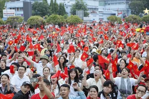 Joint Military Parade Features Vietnam, China, Laos, and Cambodia Forces - image 3