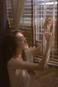 YiTuYu Art Language Vol.10548: A Visual Journey with Guo Rong Di Hai Jiao - image 5