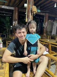 Vietnamese Actor Ha Viet Dung Shares Heartwarming Family Moments - image 1