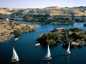 Unveiling the Mysteries of the World's Longest River - image 5