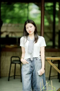 YiTuYu Art Language Vol.9876: A Captivating Visual Exploration Featuring Model Lu Lu - image 17
