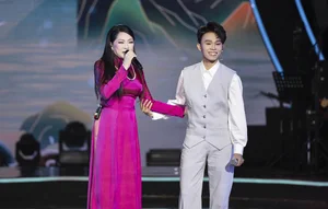Nhu Quynh and Ho Van Cuong Mesmerize Fans in First Duet - image 5