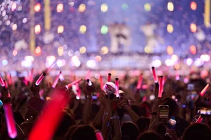 The 'Anh Tai' Ignite the Stage: Highlights from the Explosive Concert Day 5 - image 4